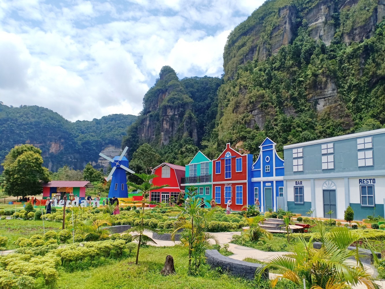 Kampung Eropa di Lembah Harau. (net)