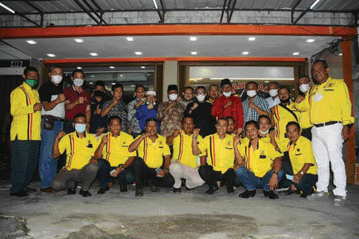 PERTEMUAN: Bupati Tanahdatar Eka Putra silaturahmi dengan pengurus IKTD, IKMR Kota Dumai.(IST)