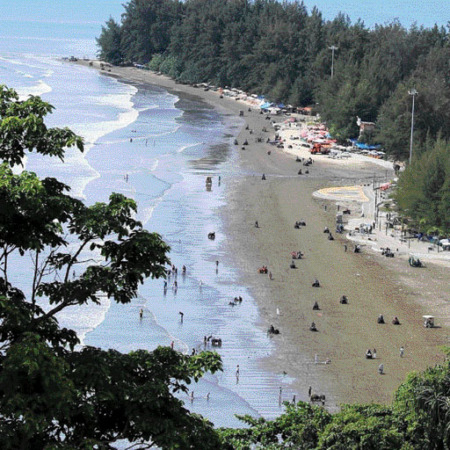 KAWASAN Pantai Aie Manih difoto dari ketinggian.(IST)