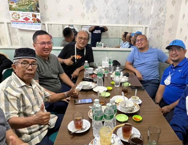 Andre Rosiade bersama KKP Padang membahas pembangunan Fase VII Pasar Raya Padang.