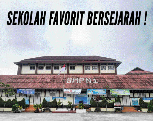 BERSEJARAH: Gedung SMPN 1 Padangpanjang yang penuh dengan nilai histori. Selain itu, sekolah ini juga menjadi favorit bagi masyarakat saat ini, terutama masyarakat kota berhawa sejuk.