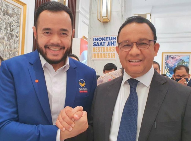 Ketua DPW Nasdem Sumbar Fadly Amran bersama Bakal Calon Presiden Anies Baswedan.