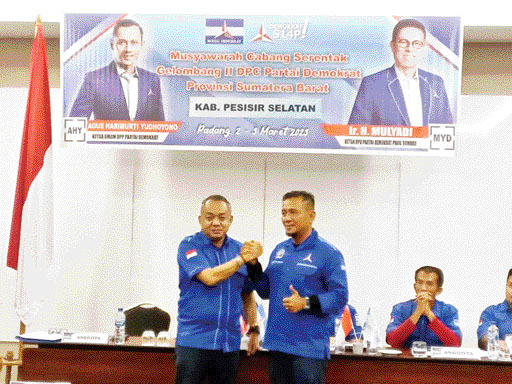 KOMPAK: Ketua Fraksi Demokrat DPRD Sumbar Ali Tanjung bersama calon Ketua DPC Demokrat Pessel Jalamus Yatim, beberapa waktu lalu.(IST)