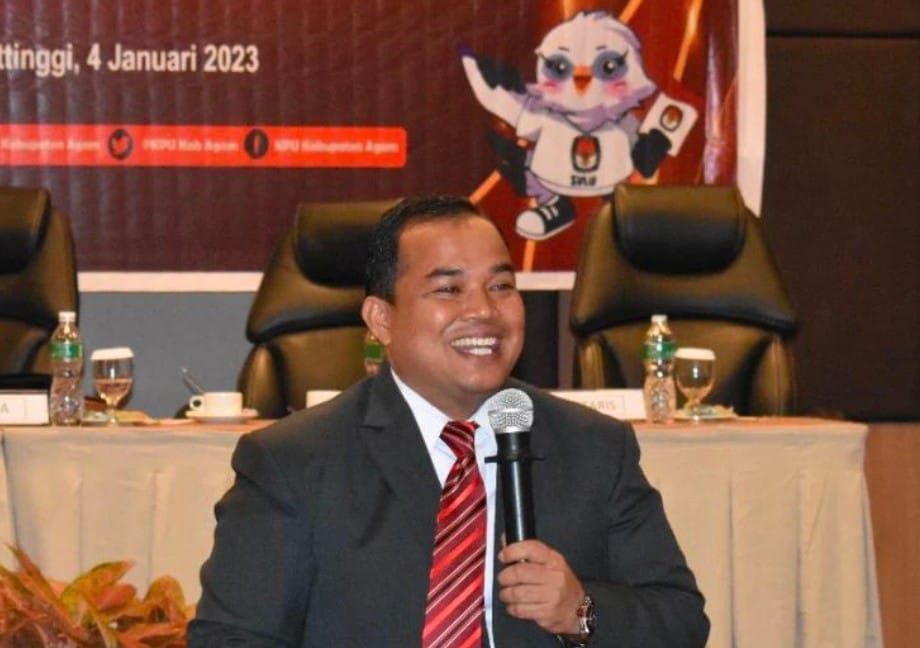 Erkonolis, Ketua Divisi Sosialisasi Pedidikan Pemilih, Partisipasi Masyarakat dan SDM KPU Kabupupaten Agam.