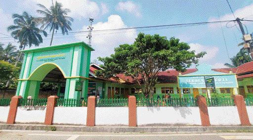 LINTAS ZAMAN: MTI Koto Panjang Lamposi sudah berdiri sejak tahun 1935.(FAJAR R VESKY/PADEK)
