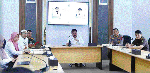 RAKOR: Suasana Rakor Pengendalian Inflasi Pemko Padangpanjang dengan Deputi Bidang Statistik BPS secara daring, Selasa (4/4).(IST)