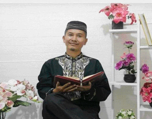 Ersis Warman, SHI (KEPALA SMP ISLAM RAUDHATUL JANNAH PAYAKUMBUH)