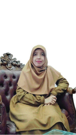 Susi Nofrianti, S.Pd (GURU SMPN 1 KECAMATAN HARAU)