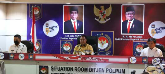 KOORDINASI: Dirjen Politik dan PUM Kemendagri Bahtiar, dalam webinar serial dialog Pemilu 2024 secara daring, Rabu (31/5).(IST)