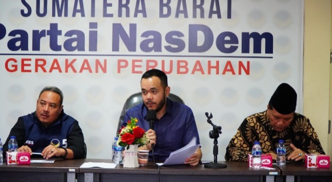 Ketua Umum Partai Nasdem Sumbar, Fadly Amran.