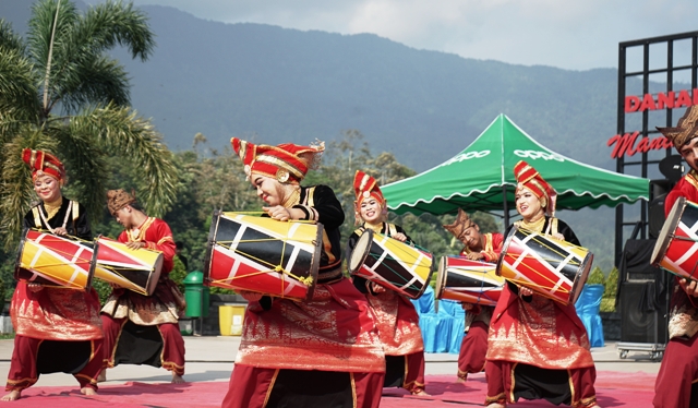Pembukaan kegiatan Festival Pesona Danau Maninjau 2023 di Nagari Duo Koto, Agam.