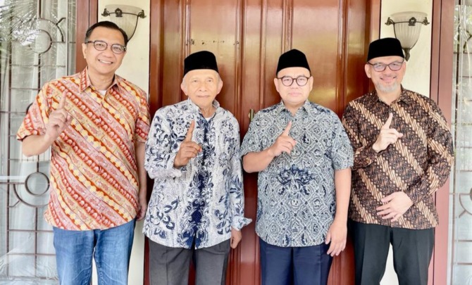 Ketua Dewan Syuro Partai Ummat Amien Rais bertemu Juru Bicara Anies Baswedan, Sudirman Said.