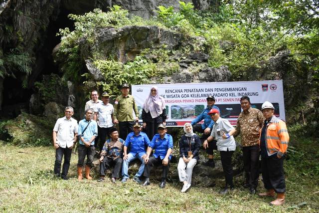 Pengelolaan Gua Kelelawar Padayo di Kelurahan Indarung, Kecamatan Lubukkilangan, Pemko Padang akan membentuk badan pengelolanya. Badan Pengelola tersebut dipastikan melibatkan unsur dari KAN Lubukkilangan dan masyarakat setempat. F: Humas PTSP/Hendra RV