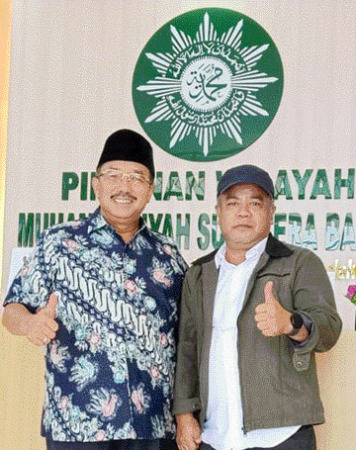 PEDULI KADER: Benny Utama mendapat apresiasi khusus dari PP Muhammadiyah dan PW Muhammadiyah Sumatera Barat.(DOKUMENTASI BENNY UTAMA)