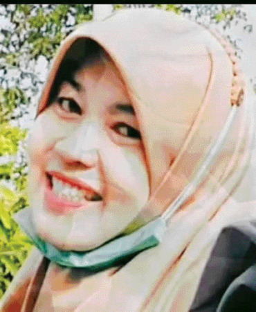 Eva Azmiati, S.Pd (GURU UPTD SMPN 1 LAREH SAGO HALABAN)