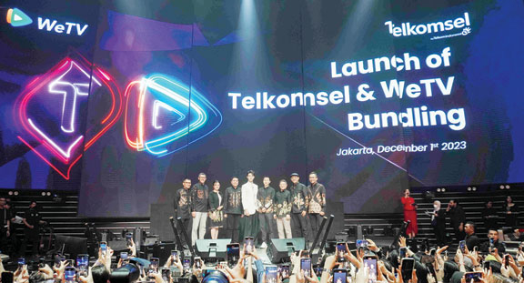 KOLABORASI: Telkomsel menghadirkan paket langganan eksklusif berlangganan WeTV VIP Mobile.(DOK TELKOMSEL)