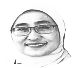 Santi Martini Guru Besar di Fakultas Kesehatan Masyarakat (FKM) Unair