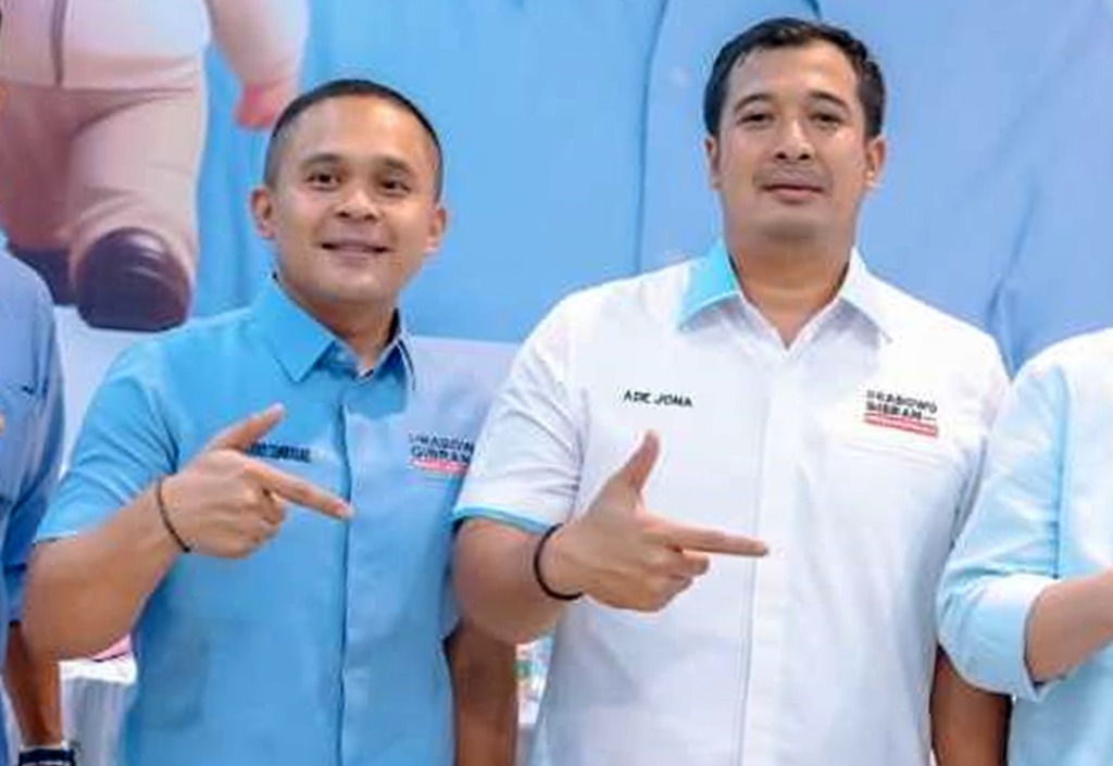 Dr. Kiki Handoko Sembiring, SH, M.Kn (kiri) bersama Ade Jona Prasetyo.