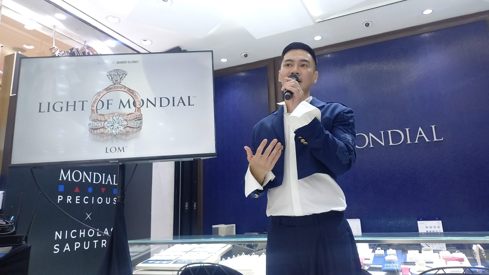 General Manager MONDIAL, Leslie Christian Saputra.(BAGUS SYAHPUTRA/SUMUT POS)