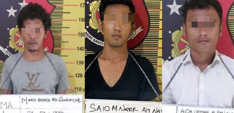 DIAMANKAN: Ketiga pelaku  Mardi alias Gondrong (29), Ade Usman (28), dan Said (28) saat diamankan di Polres Pelabuhan Belawan.