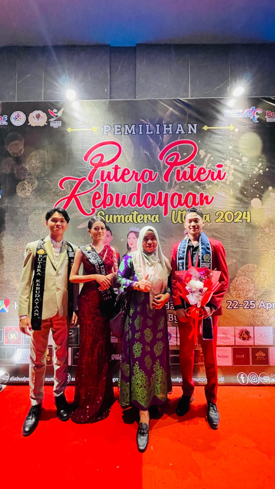 BERPRESTASI: Putra Putri kebudayaan asal kabupaten Sergai Ukir Prestasi di ajang Putera-puteri Kebudayaan Sumut Tahun 2024 .