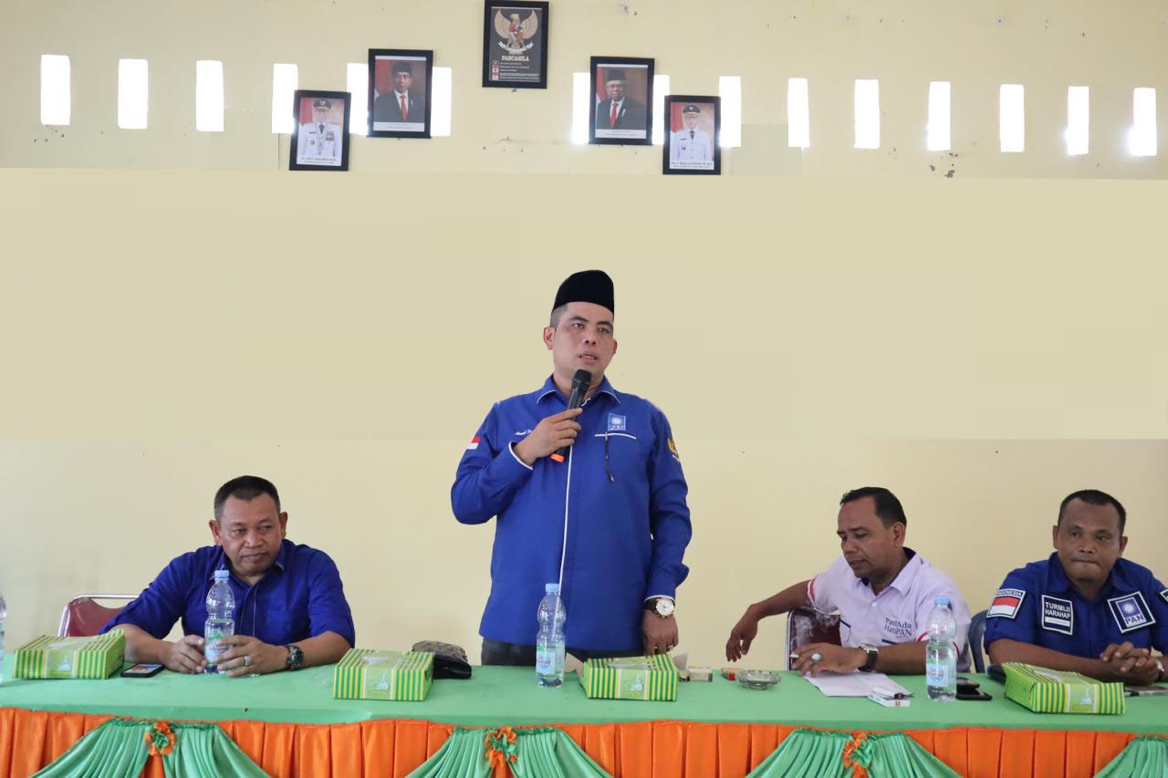 Ahmad Fauzan Daulay saat memberikan keterangan terkait pencalonan dirinya.