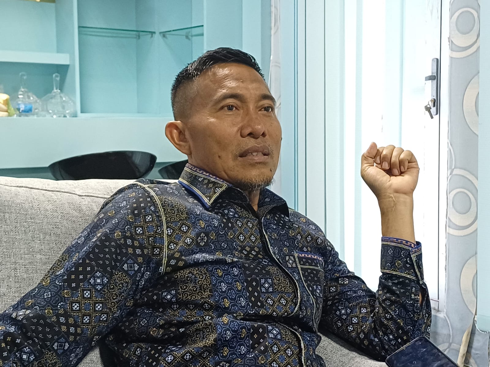 Wakil Ketua DPRD Kota Medan, H.T. Bahrumsyah SH MH.Markus Pasaribu.