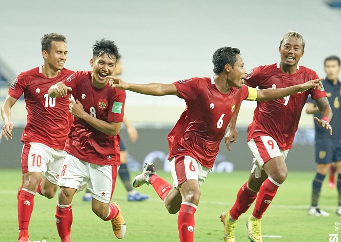 SELEBERASI: Para pemain Garuda Indonesia melakukan seleberasi usai mencetak gol.