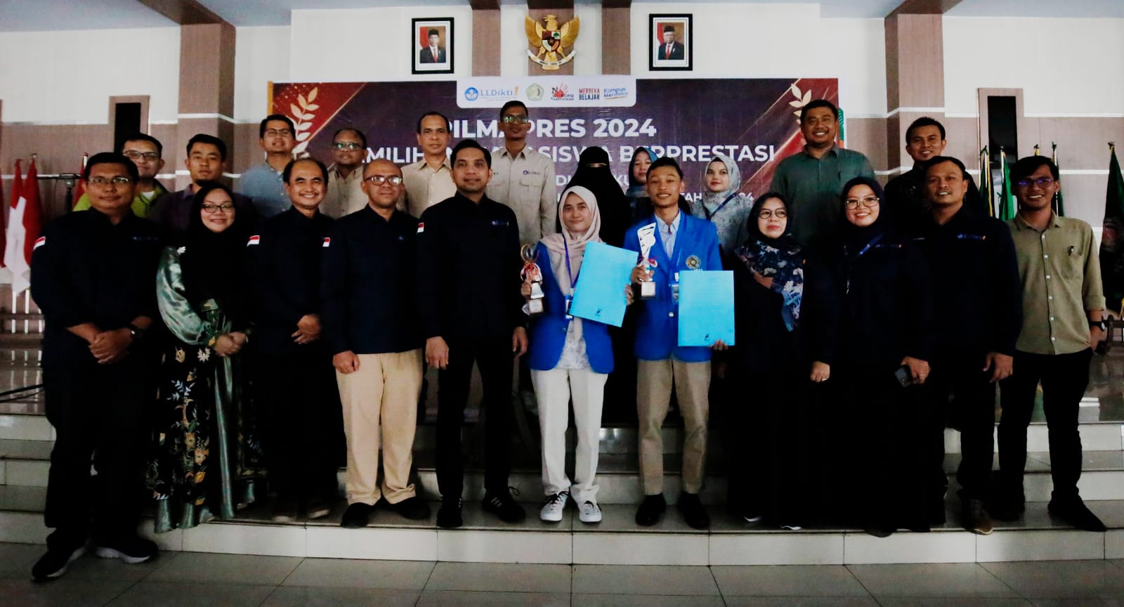 PILMAPRES: Yudi Febrianto (Prodi Perpajakan Fakultas Ekonomi dan Bisnis UMSU) dan Nesya Alya Fazaya (Prodi Fakultas Kedokteran UMSU) meraih juara 1 pada Pilmapres 2024.ISTIMEWA.