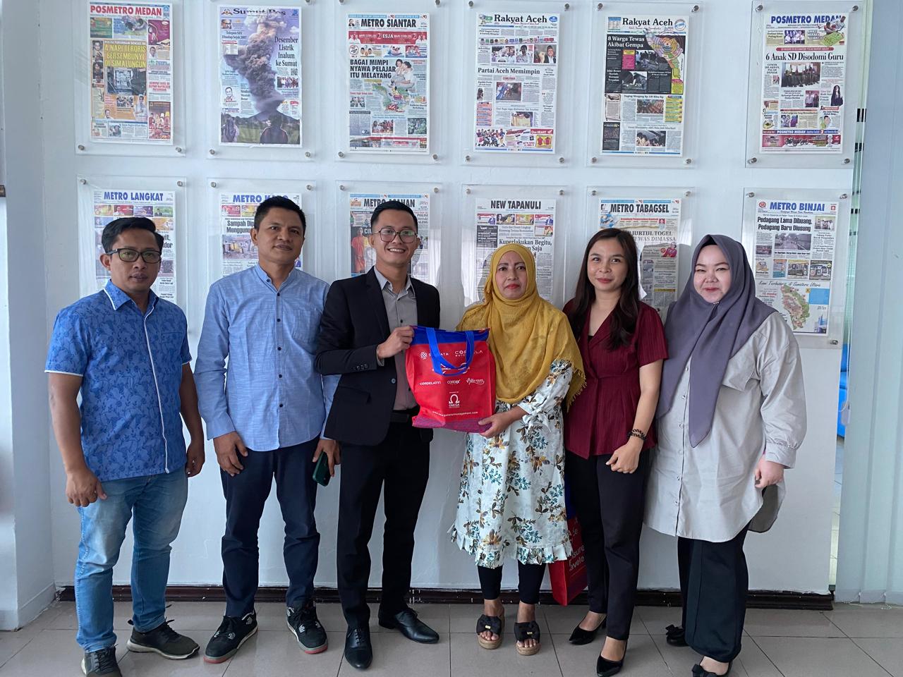 Tim Omega Hotel Management (OHM) di Medan saat bersilaturahmi ke Harian Sumut Pos.
