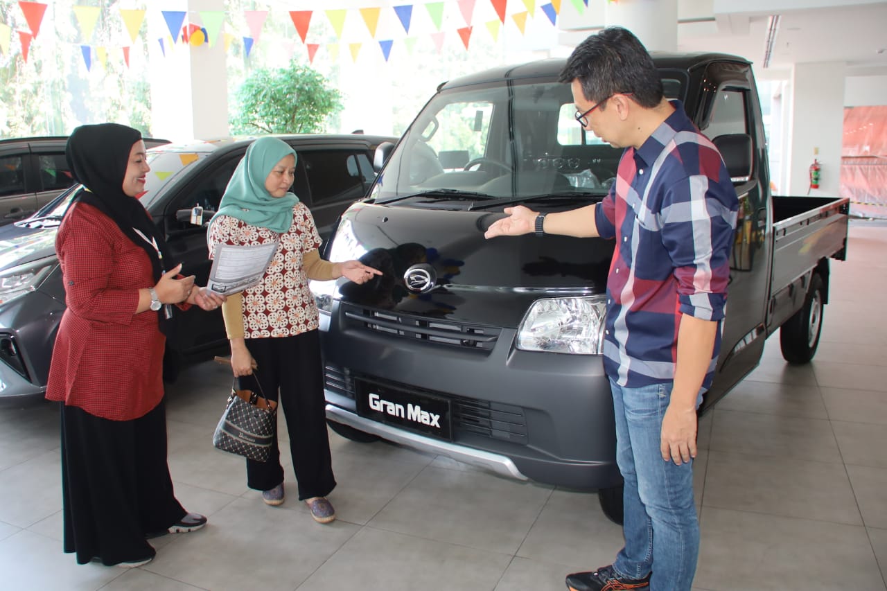 IKUT ANDIL: Gran Max punya andil penting bisnis UMKM.(ist/SUMUT POS)