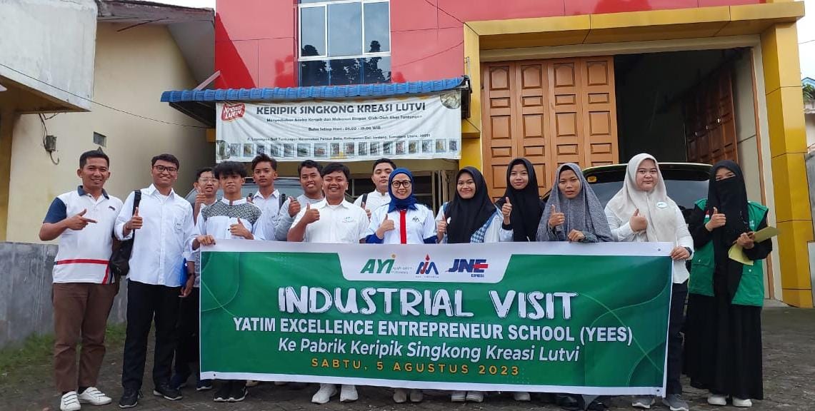 Ayah Yatim Indonesia (AYI) kembali meluncurkan program Yatim Excellent Entrepreneur School (YEES) bersama dengan JNE.