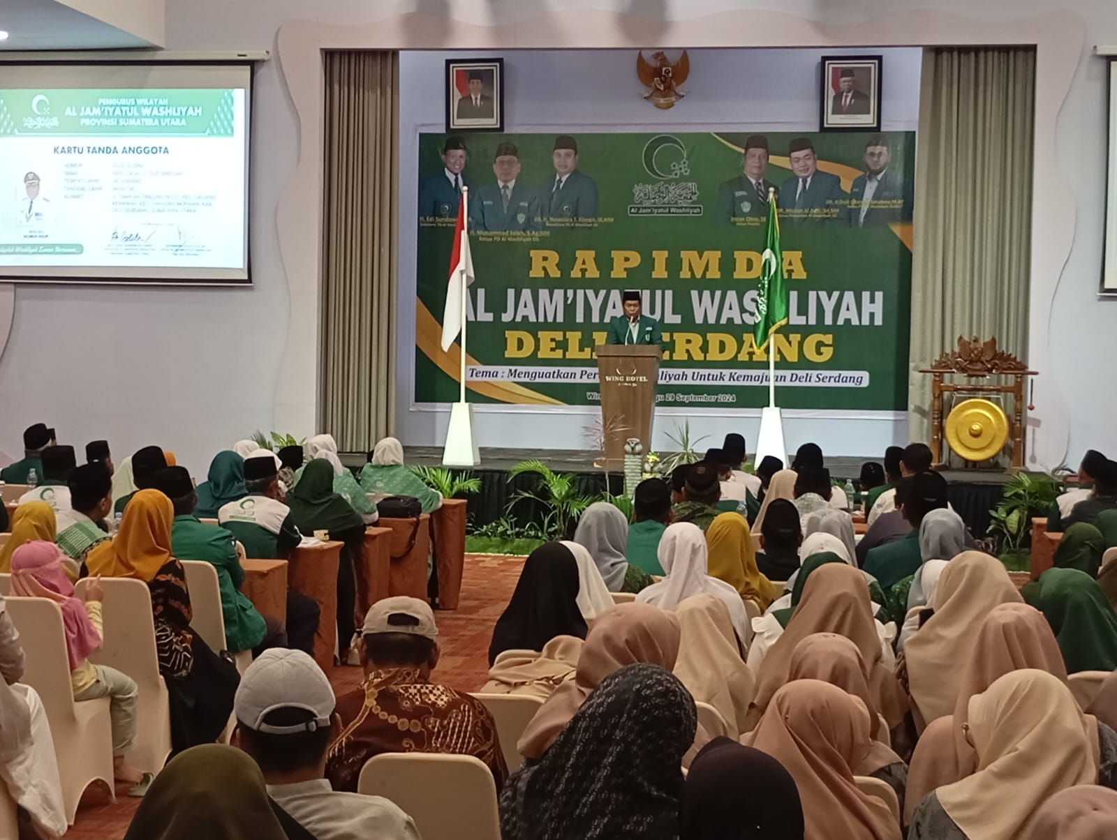 DUKUNGAN: Al Jamiyatul Washliyah Kabupaten menggelar rapat pimpinan daerah (Rapimda) untuk memberikan dukungan terhadap pasangan Calon Bupati M Ali Yufus Siregar-Bayu Sumanteri Agung di aula Hotel