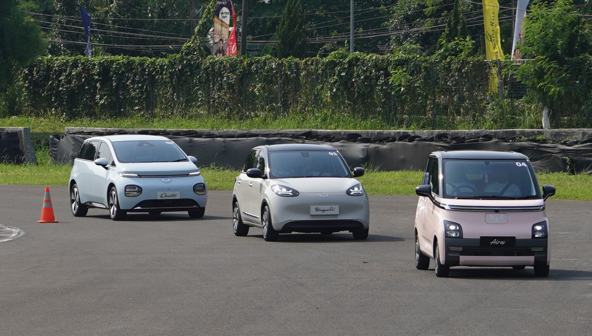 Wuling #ABCDrive Exprience, menjajal lengkap Wuling EV di Sirkuit Sentul, Bogor, Selasa (29/10/2024).
