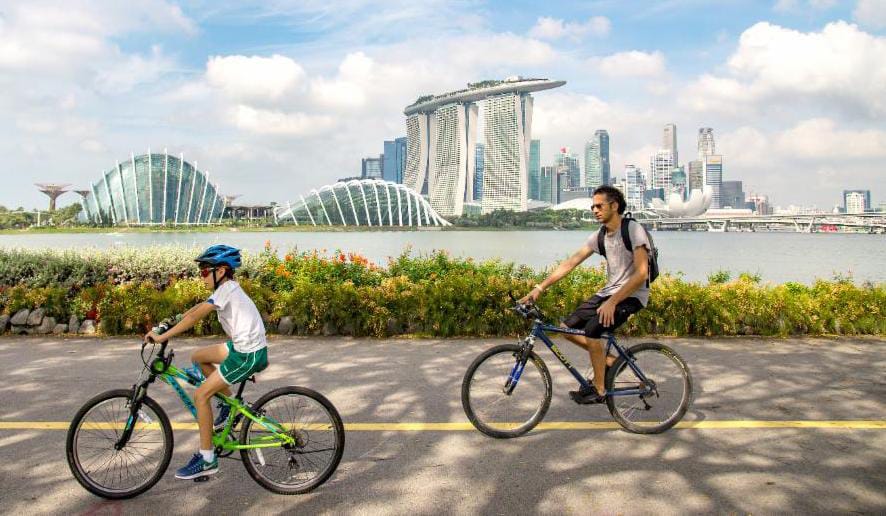 SINGAPURA: Bersepeda menikmati keindahan alam di&nbsp;Singapura.(ISTIMEWA)