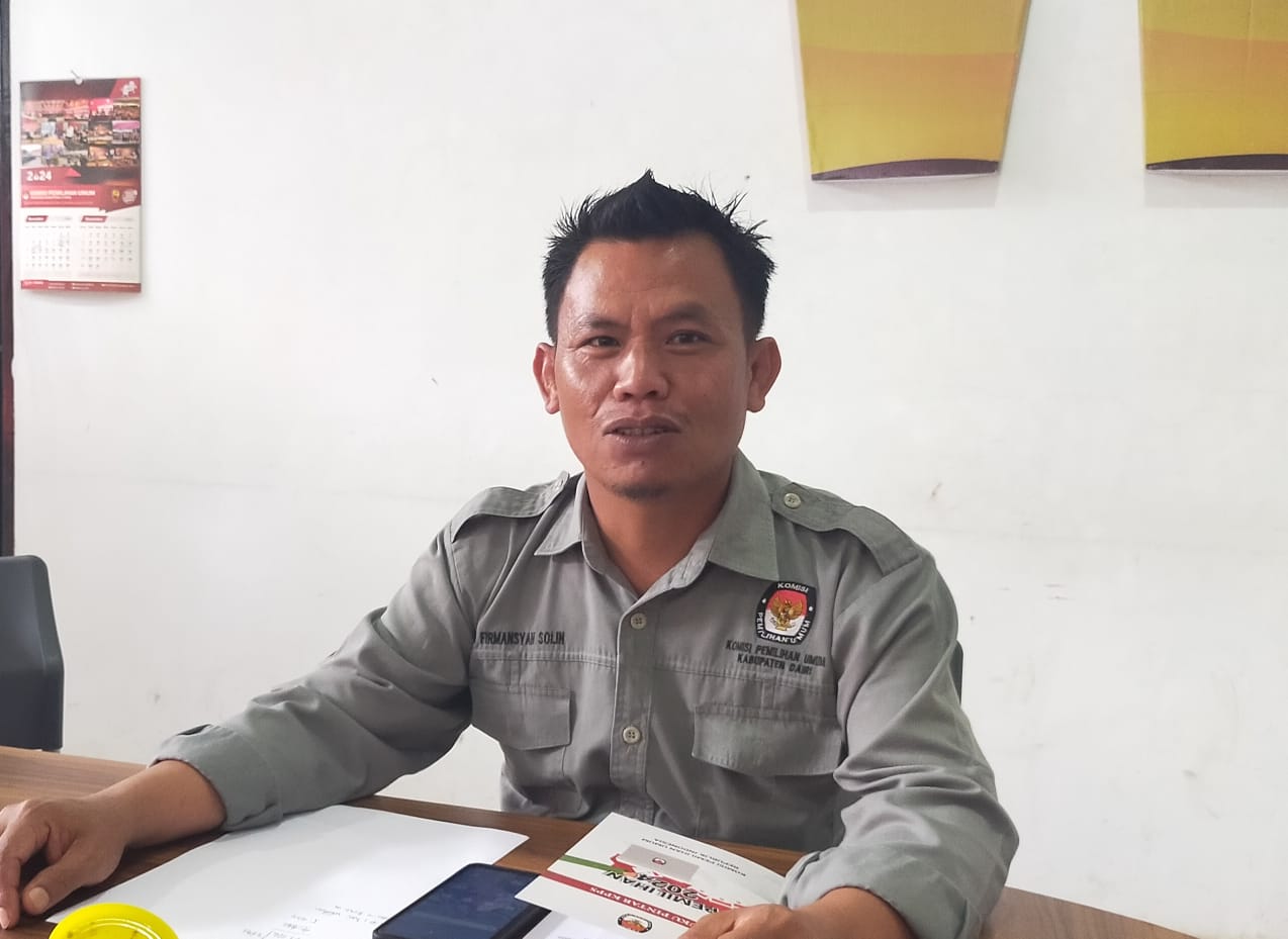 Koordinator Divisi Teknis Penyelenggaraan Pemilu KPU Dairi, Asih Firmansyah Solin.RUDY SITANGGANG/SUMUT&nbsp;POS.