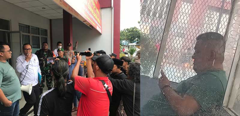 NAPI DAN DEMO: Narapidan narkoba Tile diduga menggunakan HP di kantin Lapas Tanjunggusta Medan. Sementara massa berunjuk rasa di depan Lapas Tanjunggusta Medan, Rabu (4/12).