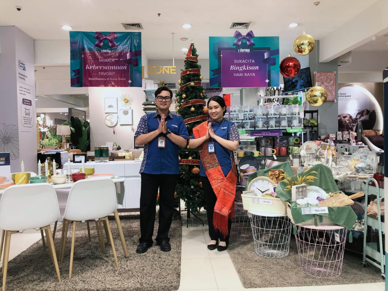 DISKON: Menyambut Natal dan Tahun Baru Informa Centre Point Medan memberikan penawaran diskon hingga 80 persen. FOTO: ISTIMEWA/SUMUT&nbsp;POS