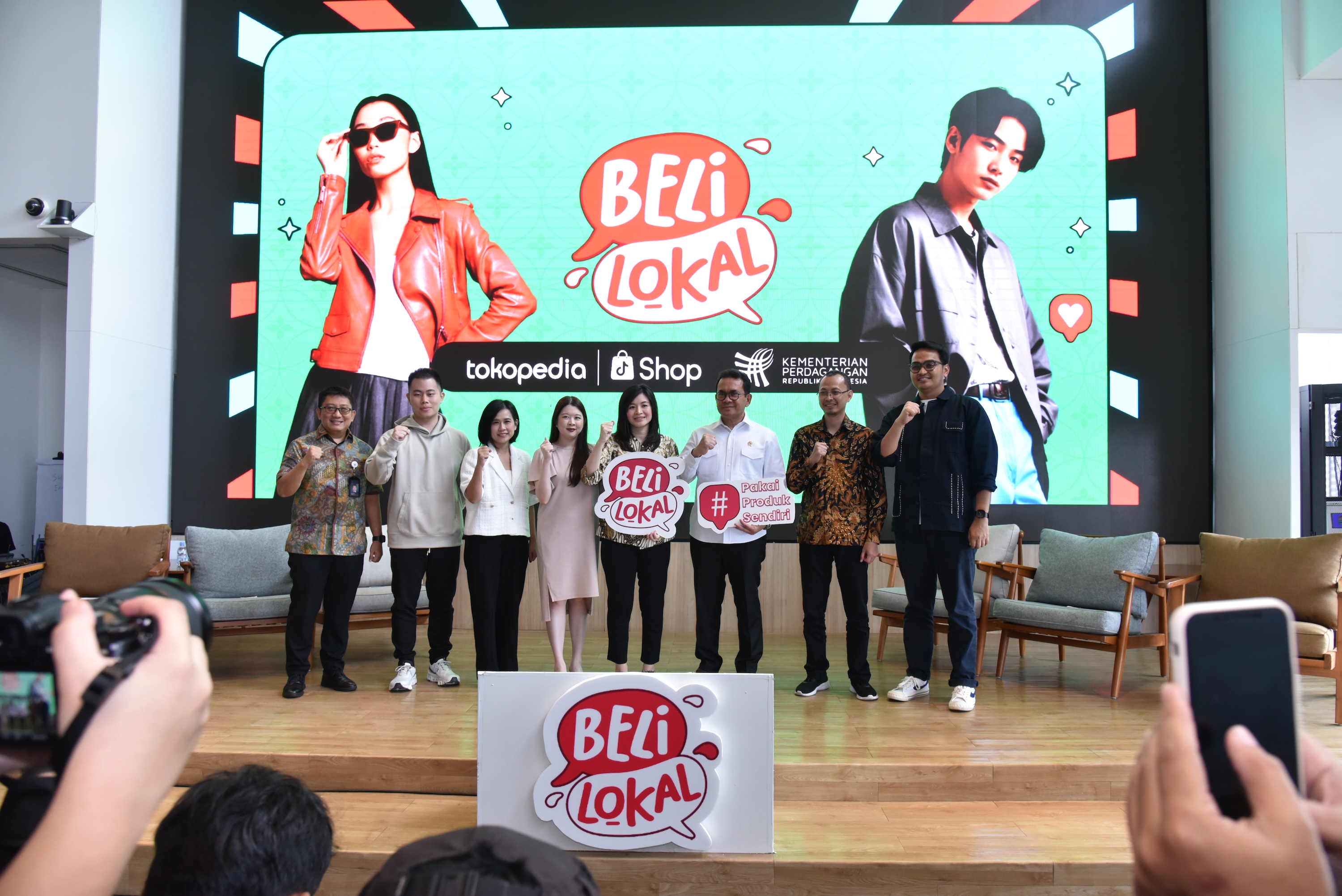 Kepala Biro Hubungan Masyarakat, Muhammad Rivai Abbas, S.S., MA, MBA, CEO No Void Minds, Verrell Gunawan, Chief of Business Unit Retail Officer Minimal, Ruth Setiaty, CEO dan Co-Founder Dear Me Beauty