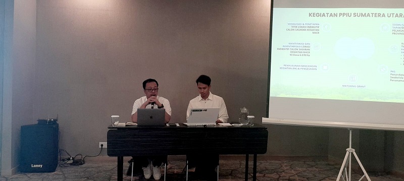 TEMU PERS: PPIU M4CR BRGM Sumut, Aditya Wahyu Putra dalam temu pers, di Hotel Radisson Medan, Selasa (17/12). Dewi Syahruni&nbsp;Lubis/Sumut&nbsp;Pos