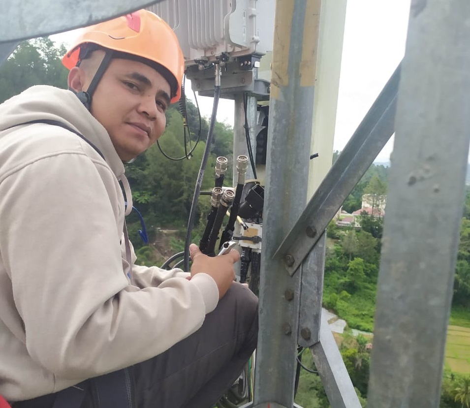 Mengantisipasi peningkatan akses Internet di malam Natal dan Tahun Baru,  Smartfren  meningkatkan kapasitas&nbsp;jaringan.