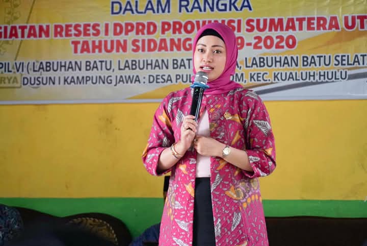 Erni Ariyanti Sitorus.