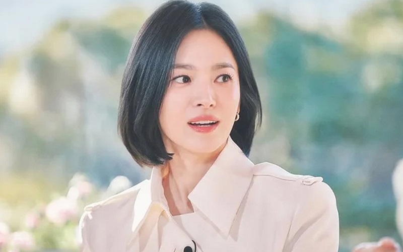 Song Hye Kyo.