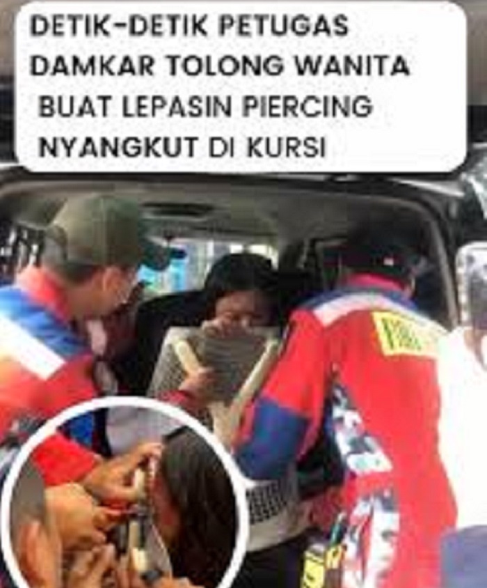 Petugas Damkar menolong untuk melepas piercing Wanita yang Nyangkut&nbsp;di&nbsp;kursi.