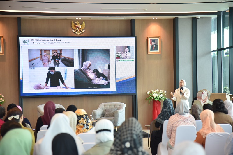RS Mitra Medika Premiere Medan mengadakan acara C-Section Awareness Month dan mengundang para ibu untuk untuk sharing informasi perawatan pasca kelahiran cesar baik untuk&nbsp;ibu&nbsp;dan&nbsp;bayi