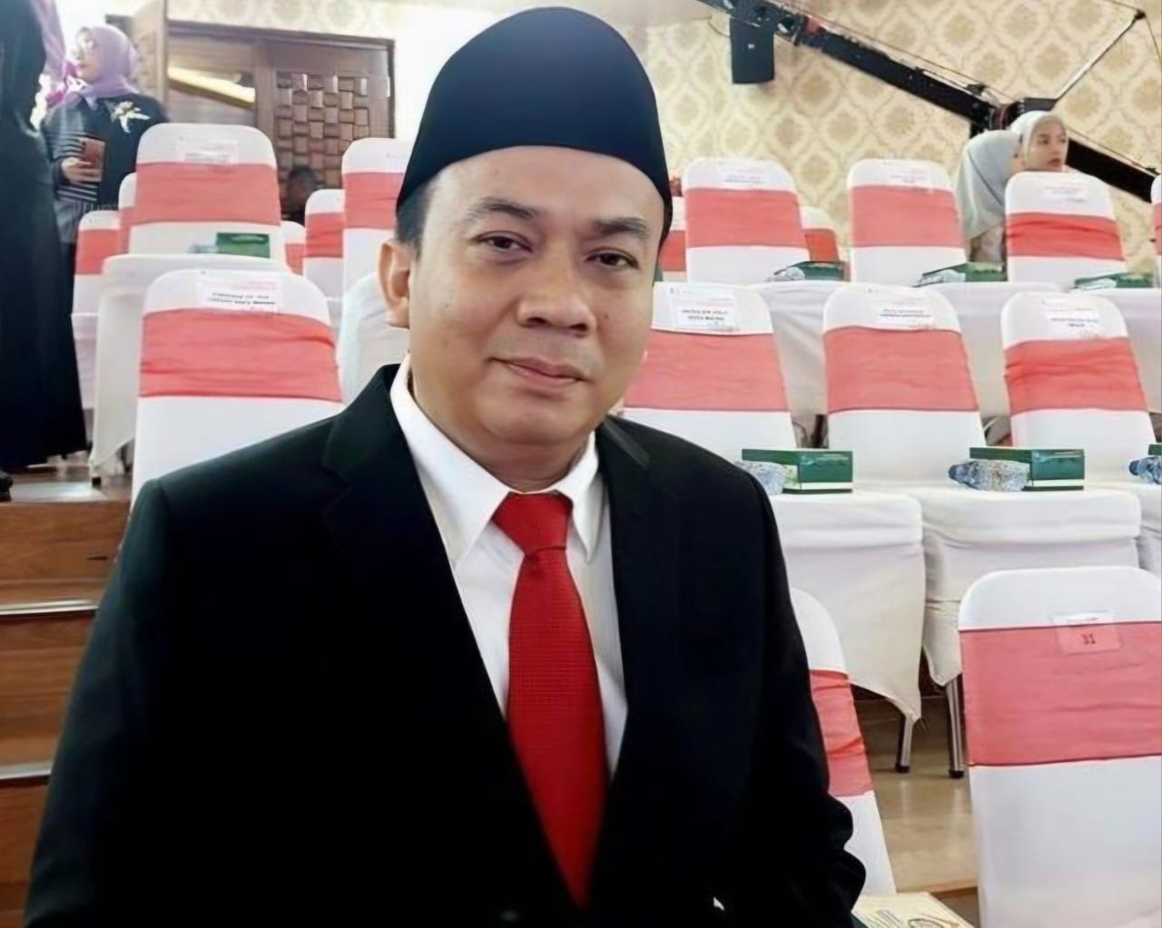 Pimpinan (Wakil Ketua) DPRD Kota Medan, Zulkarnaen&nbsp;SKM.