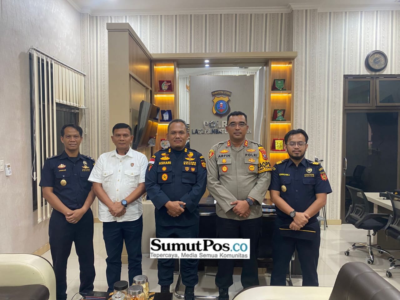 Kapolres Labuhanbatu Selatan, AKBP Arfin Fachreza, S.H., S.I.K., M.H., menerima kunjungan silaturahmi dari Kepala Kantor Pengawasan dan Pelayanan Bea dan Cukai Tipe Madya Pabean C Teluk Nibung