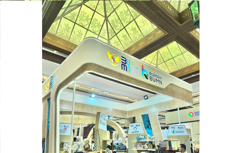Booth Rumah BUMN di INACRAFT 2025 di area Main lobby dan Assembly&nbsp;Hall&nbsp;JICC.