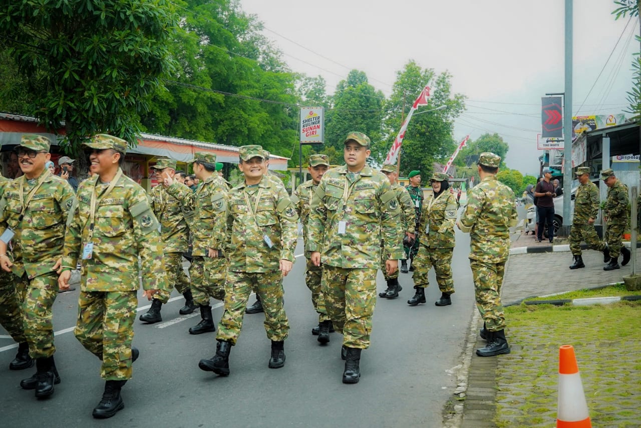 RETREAT: Sejumlah Kepala Daerah sedang mengikuti retreat yang digelar di Akdemi Milter, Magelang, usai dilantik Presiden Prabowo Subianto. (ISTIMEWA/SUMUT POS)