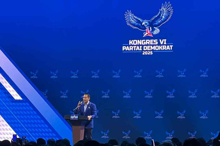 SAMBUTAN: Susilo Bambang Yudhoyono saat memberikan sambutan pada Kongres ke VI Demokrat, Jakarta, Senin (24/2/2025).